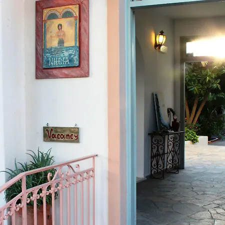 Nissia Kamares מלון דירות