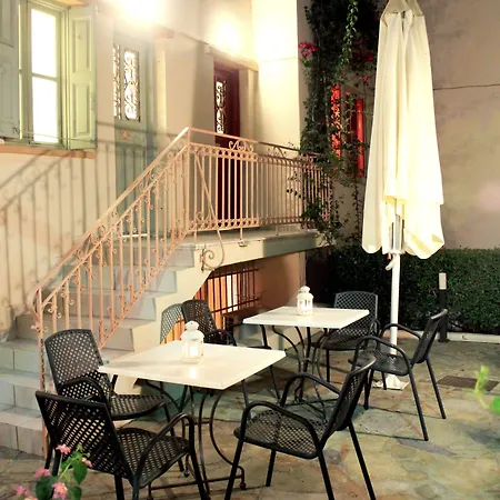 Nissia Kamares מלון דירות