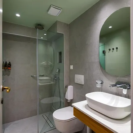 Nissia Kamares Lägenhetshotell 4*