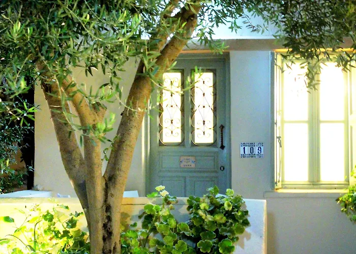 Aparthotel Nissia Kamares