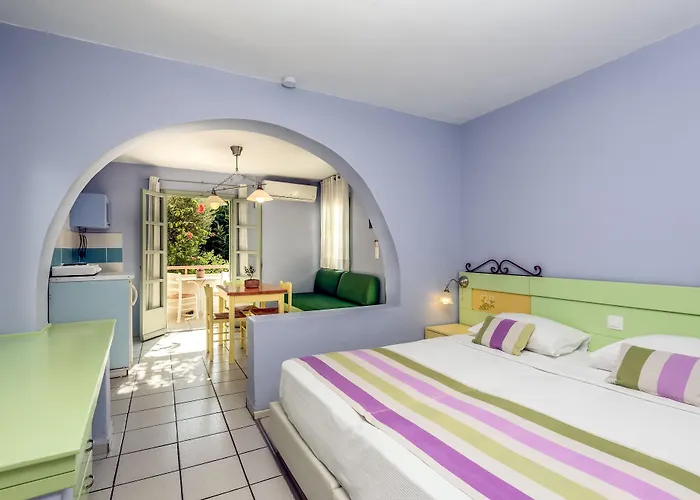 尼斯卡美酒店 Kardamena (Kos)